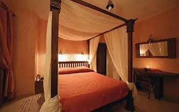 Faris Hotel 3*